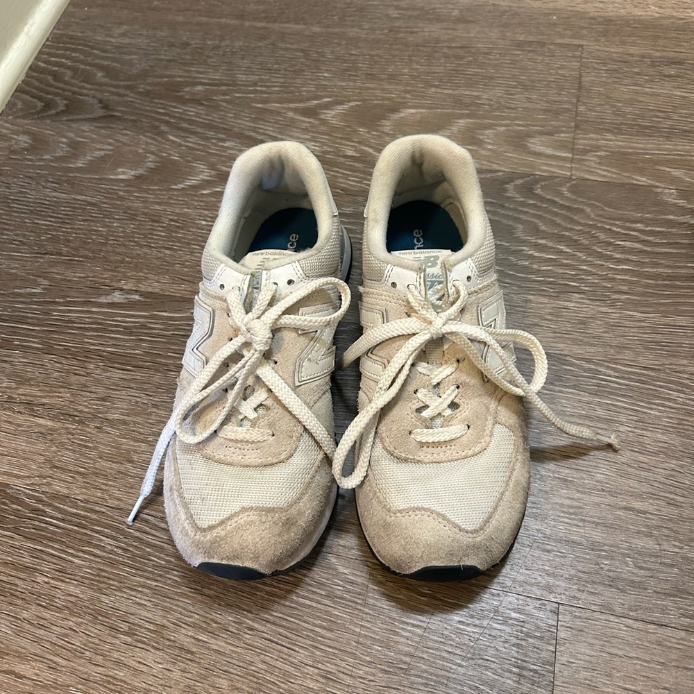 New Balance Women’s 574